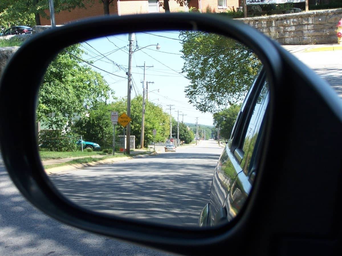 Как настроить зеркала в автомобиле: методики и советы по регулировке | автошкола «основа»