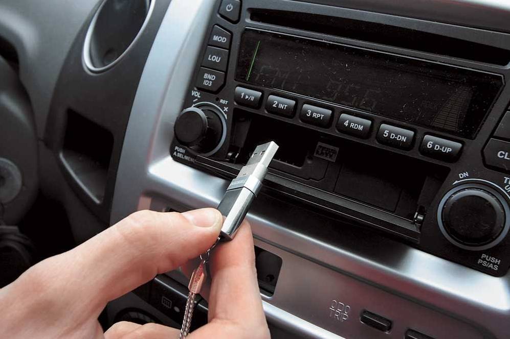 Почему магнитофон в машине не читает флешку - автомобильный портал automotogid