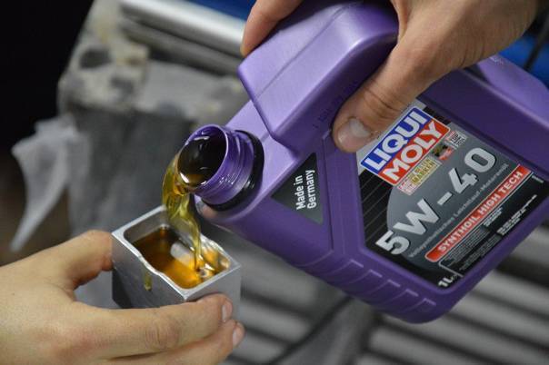 Замена масла в компрессоре кондиционера автомобиля: проверка, заправка и выбор масла