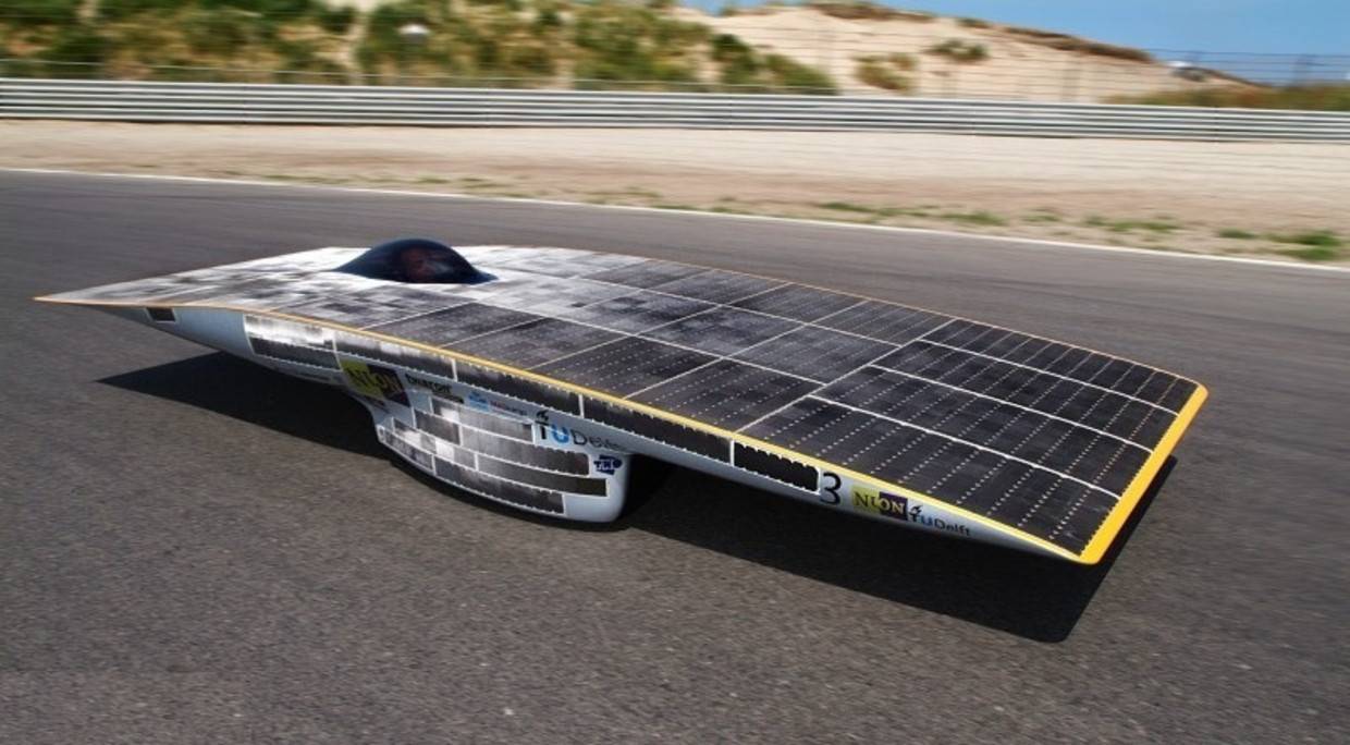 Lightyear выпустит автомобиль на солнечных батареях