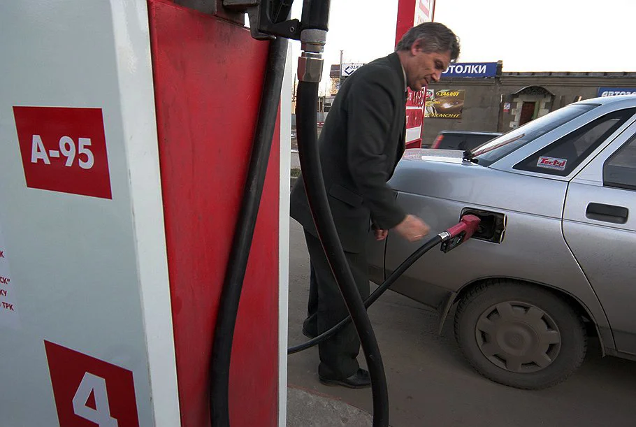 Как понять, что вы заправляете плохой бензин – главные признаки