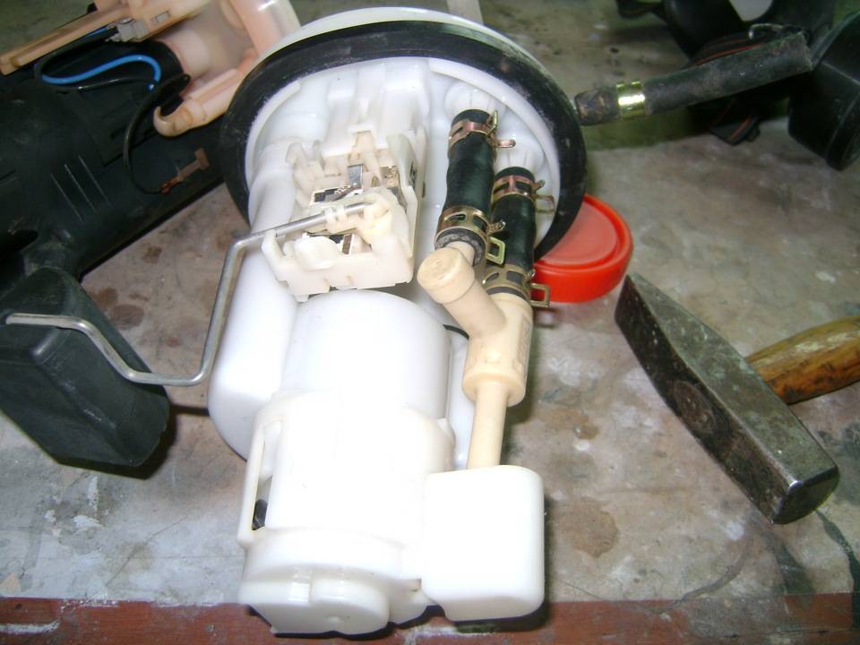 Топливный фильтр ваз-2114: конструкция и замена