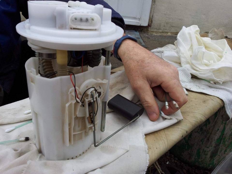Как промыть топливный фильтр. как почистить топливный фильтр? чистка топливного фильтра в домашних условиях