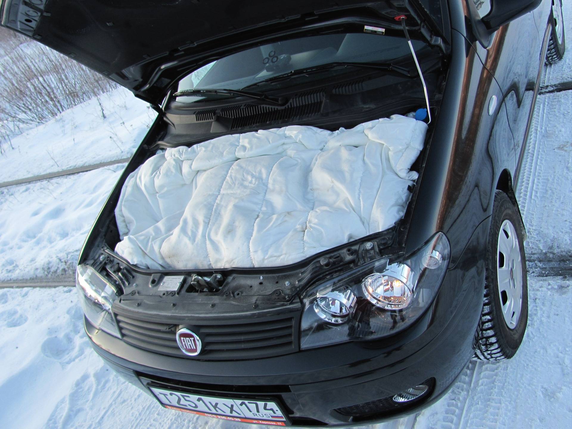 Как защитить машину от морозов зимой