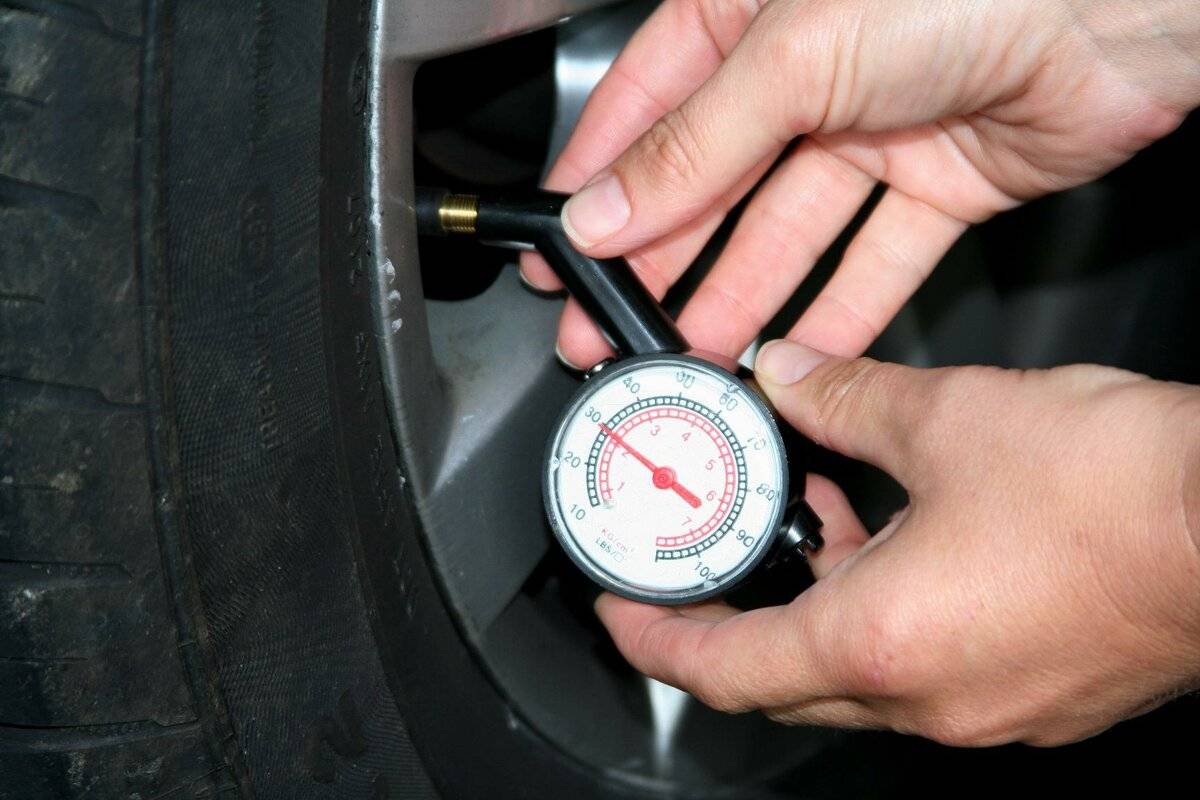 Единицы измерения давления в шинах автомобиля
