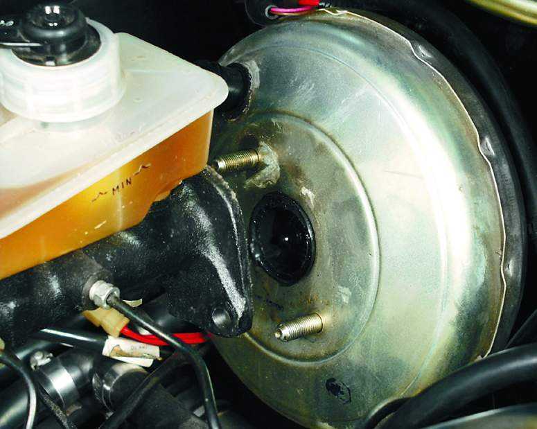 Замена главного и рабочего тормозного цилиндра на автомобилях ваз ⋆ автомастерская