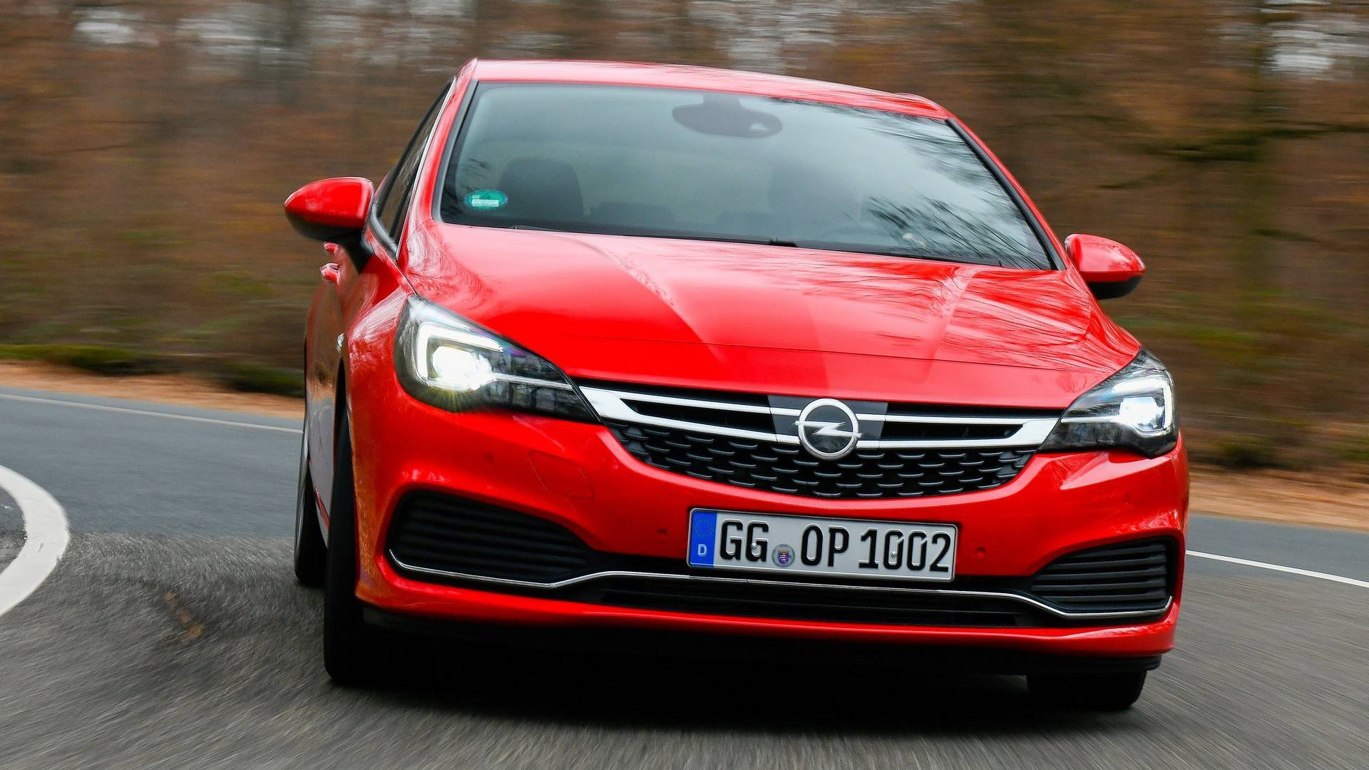 Хэтчбек Opel Astra K – лучший европейский автомобиль 2016 года