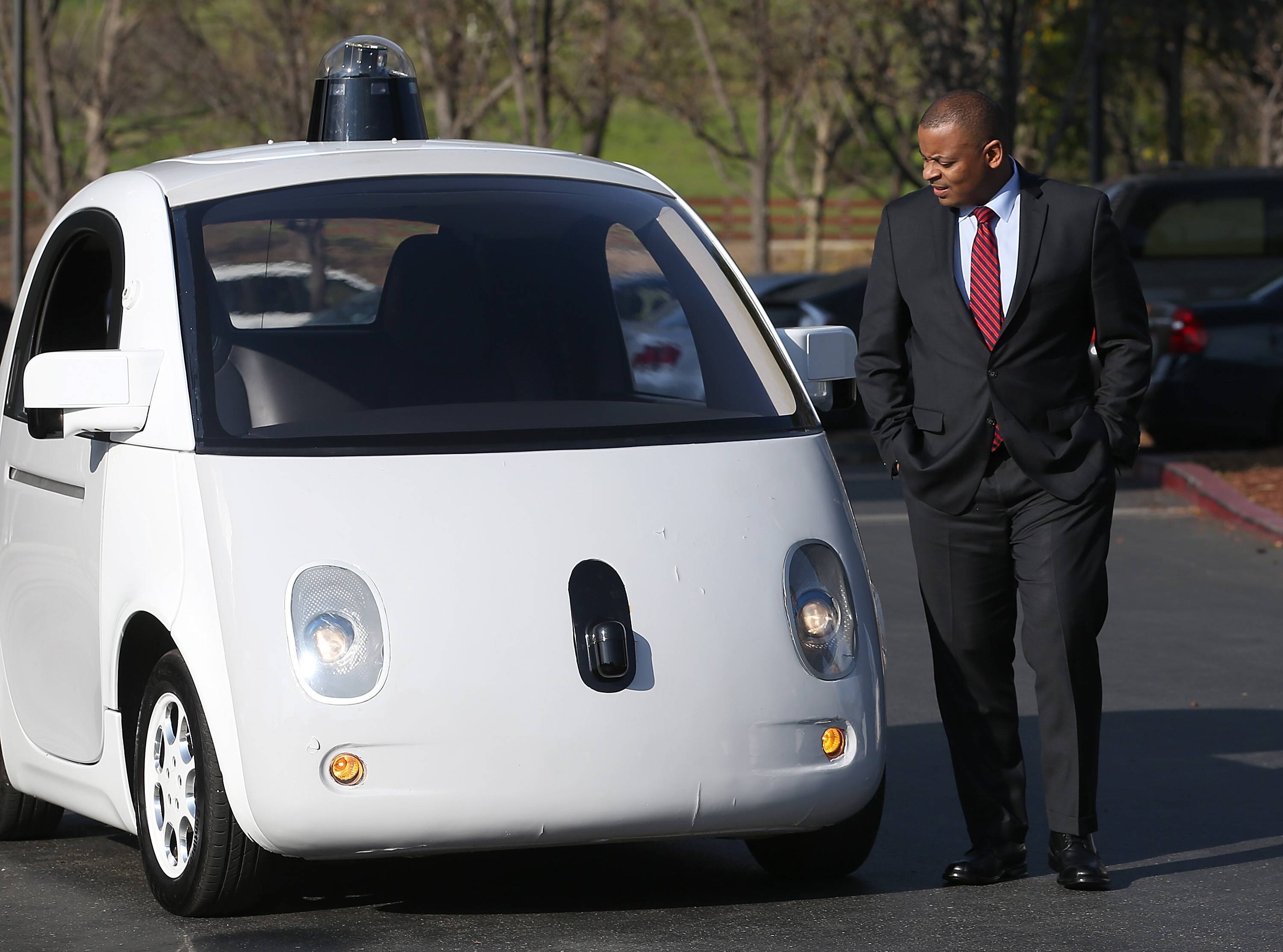 Автомобили google без водителя, новые разработки в действии