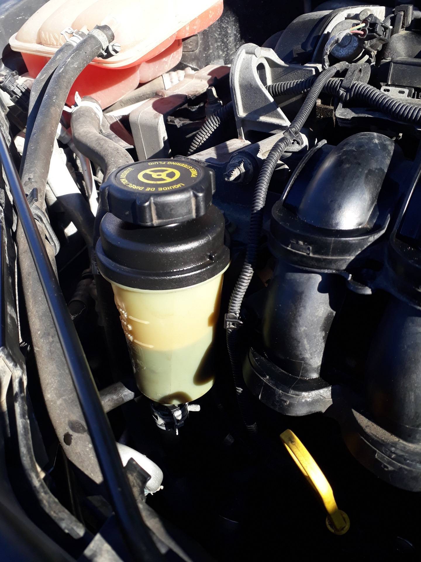 Замена жидкости гур форд фокус 2 - как поменять масло гудроусилителя руля